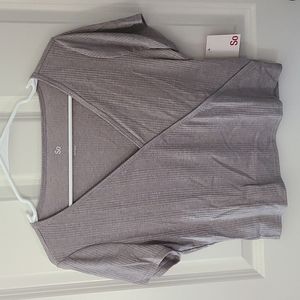 SO Short Sleeve Crop Top